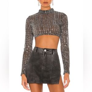 Long sleeve crop top